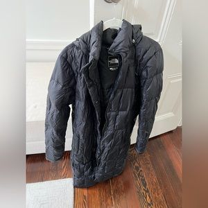 THE NORTH FACE PARKA $50
